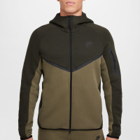 Survêtement de sport Nike Tech Fleece vert olive foncé vert olive noir