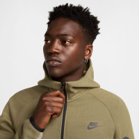 Nike Tech Fleece Sportswear Survêtement Vert Olive Beige Noir