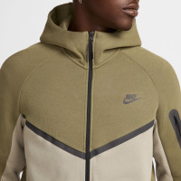 Nike Tech Fleece Sportswear Survêtement Vert Olive Beige Noir