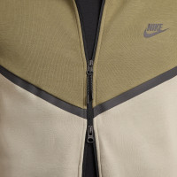 Nike Tech Fleece Sportswear Survêtement Vert Olive Beige Noir