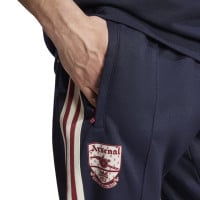 adidas Arsenal Culturewear Trainingsbroek 2024-2025 Donkerblauw Wit Donkerrood