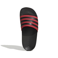 Claquettes de douche adidas Adilette pour enfants, noir et rouge