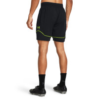 Under Armour Challenger Pro Short d'Entraînement Noir Jaune Vif