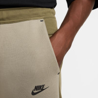 Nike Tech Fleece Sportswear Pantalon de Jogging Vert Olive Beige Noir