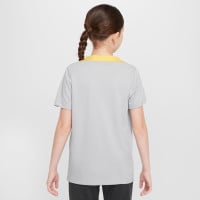 Nike Liverpool Strike Ensemble Training 2024-2025 Enfants Gris Gris Foncé Jaune Rouge