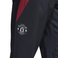 adidas Manchester United Presentatie Trainingsbroek 2024-2025 Zwart Wit Rood