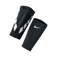 Nike Guard Lock Elite Sleeve Zwart