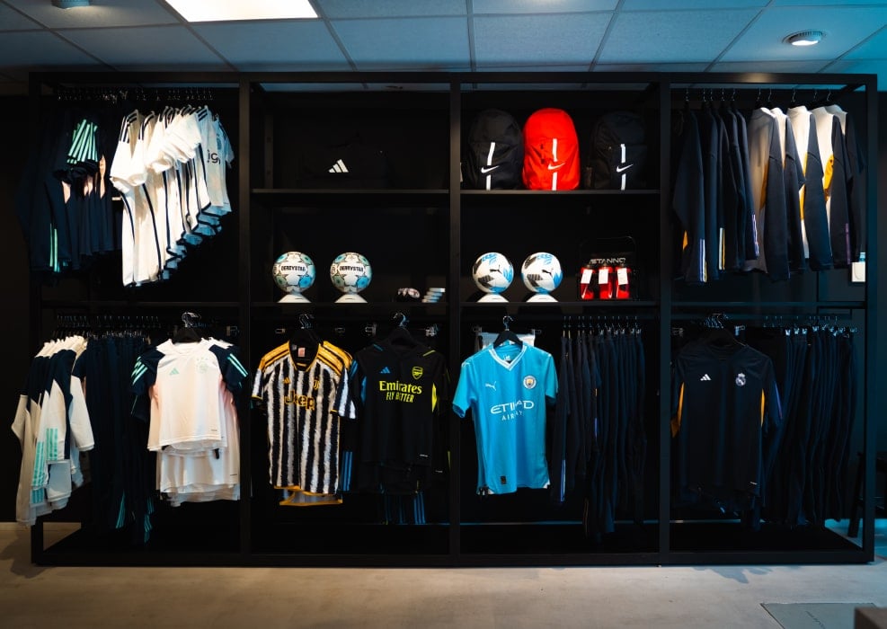 Voetbalshop.nl Alkmaar Winkel Interieur 3